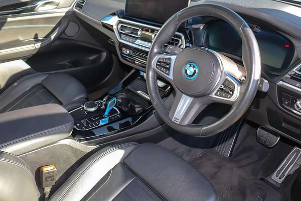 2022 BMW iX3 G08