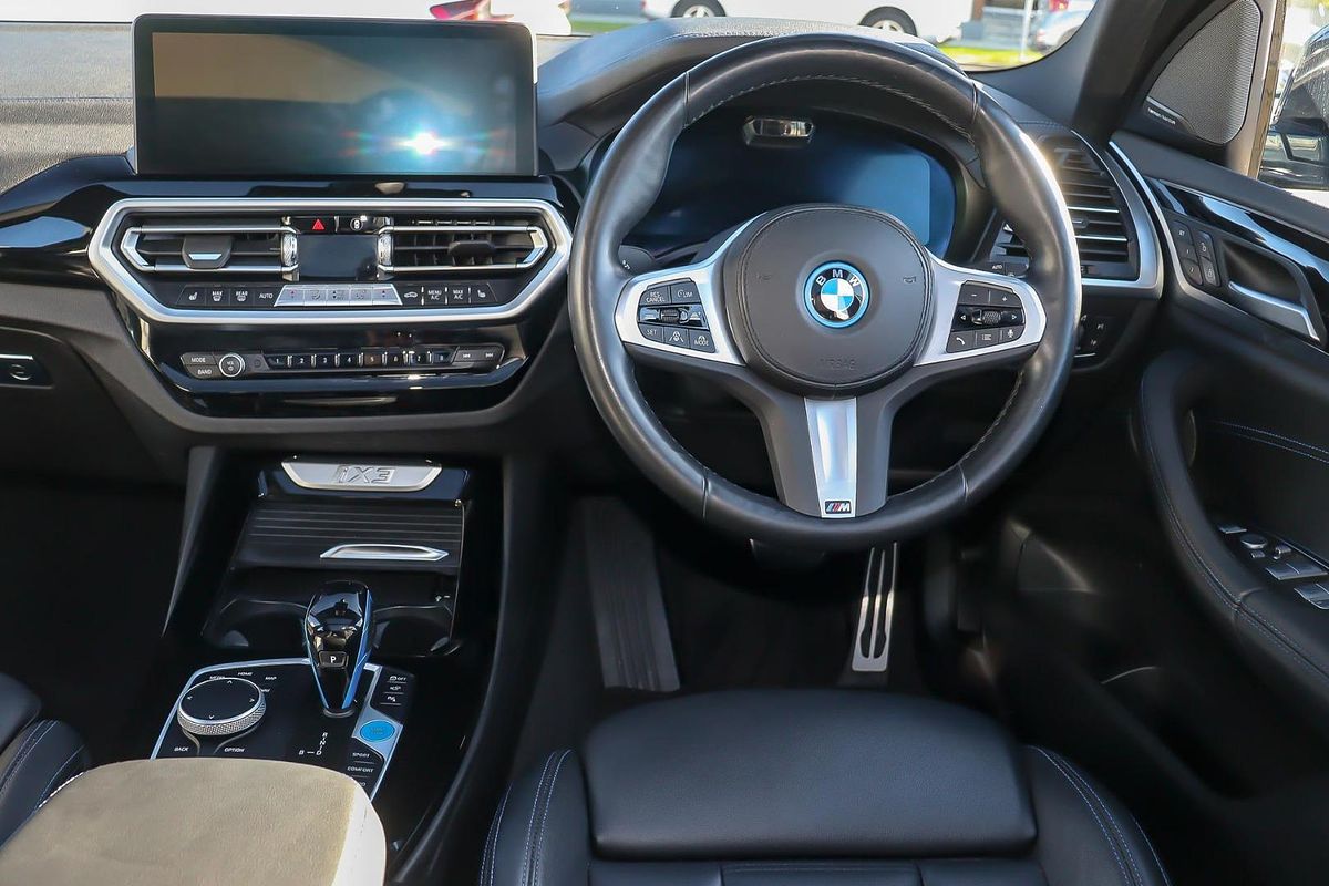 2022 BMW iX3 G08