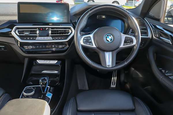 2022 BMW iX3 G08