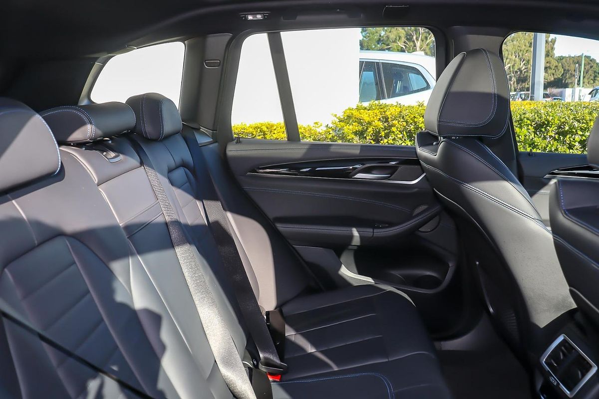 2022 BMW iX3 G08