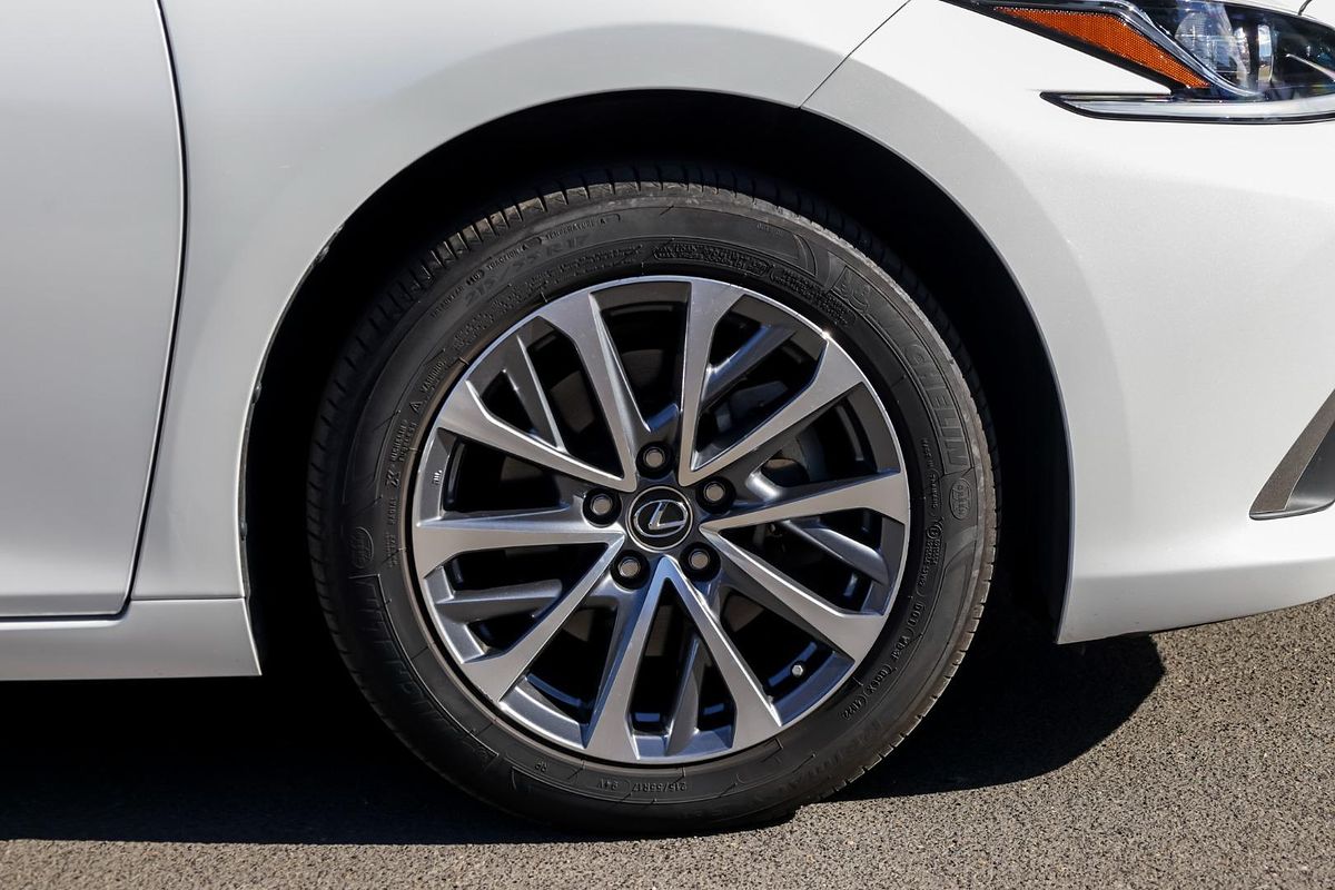 2023 Lexus ES ES250 Luxury AXZA10R