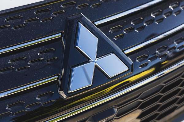 2021 Mitsubishi Outlander Exceed Tourer ZM