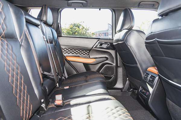 2021 Mitsubishi Outlander Exceed Tourer ZM