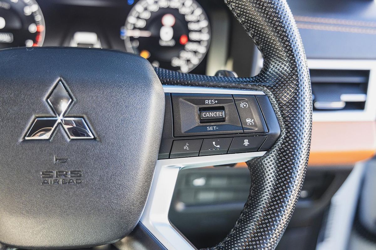 2021 Mitsubishi Outlander Exceed Tourer ZM