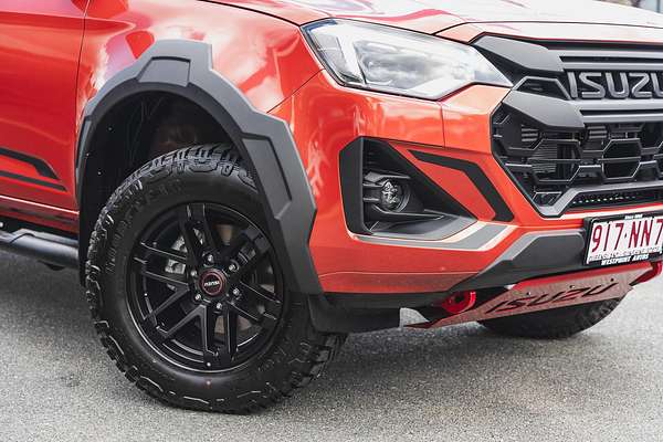 2024 Isuzu D-MAX BLADE 4X4