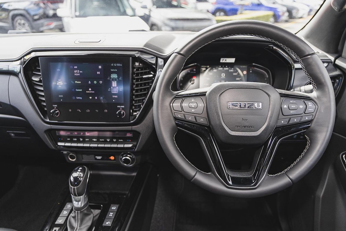 2024 Isuzu D-MAX BLADE 4X4