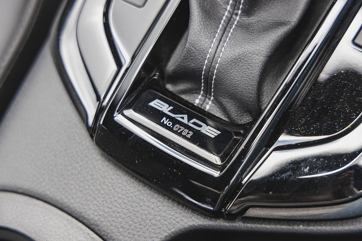 2024 Isuzu D-MAX BLADE 4X4
