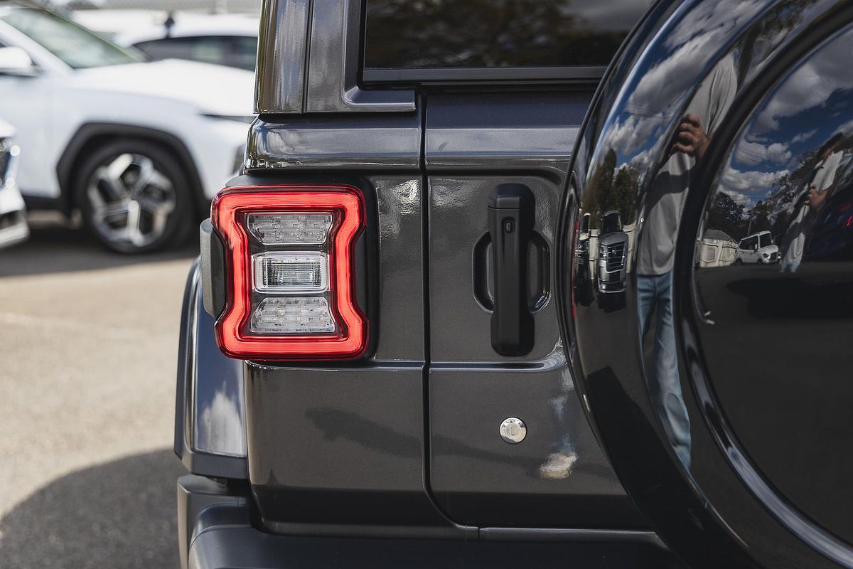2020 Jeep Wrangler Unlimited Overland JL