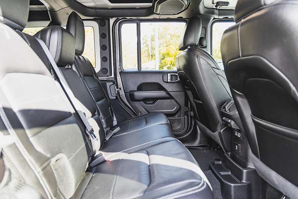 2020 Jeep Wrangler Unlimited Overland JL