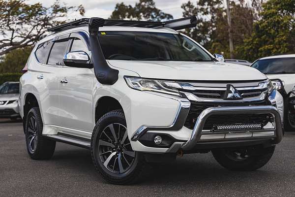 2016 Mitsubishi Pajero Sport GLS QE