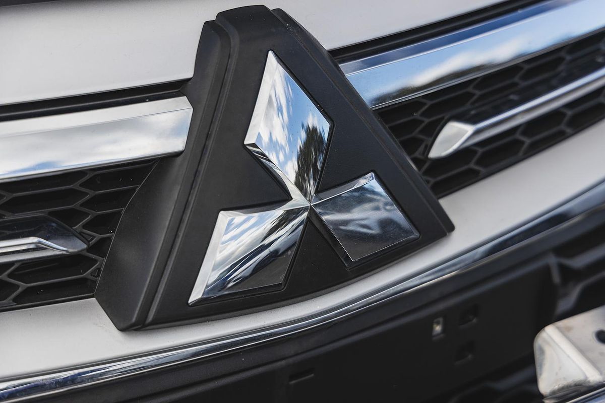 2016 Mitsubishi Pajero Sport GLS QE