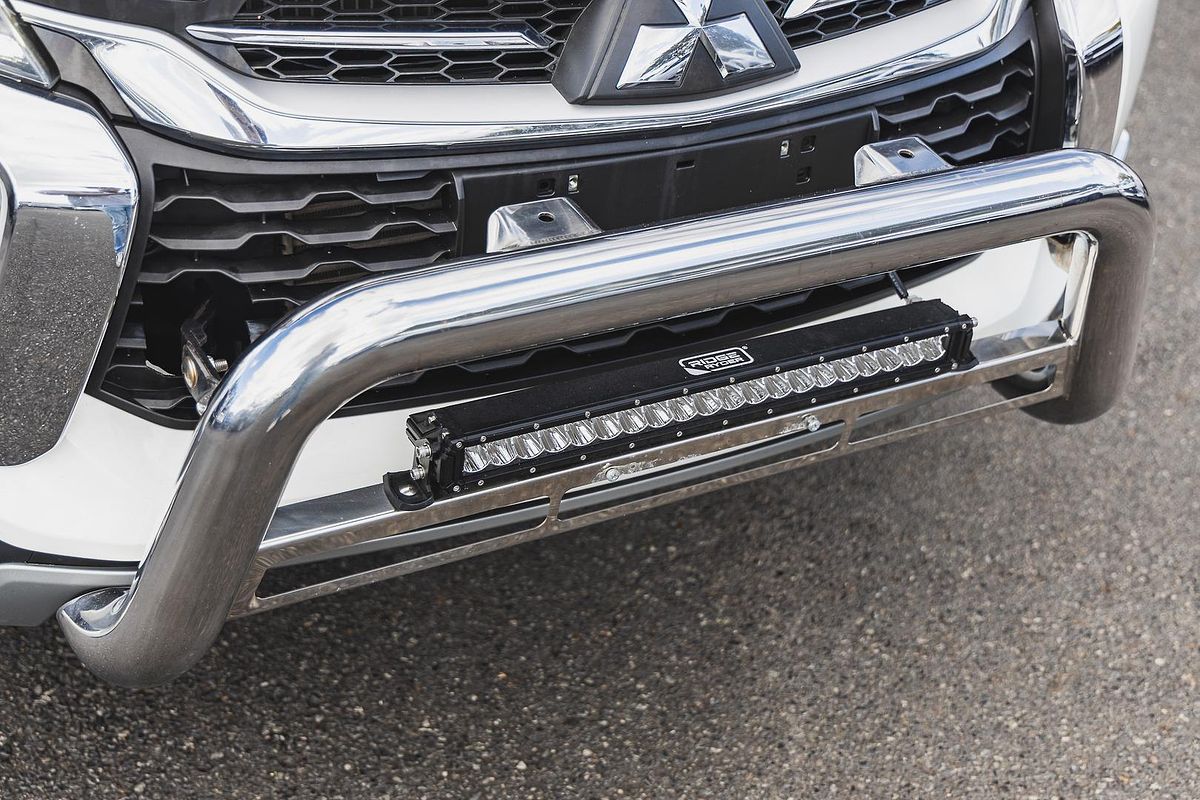 2016 Mitsubishi Pajero Sport GLS QE