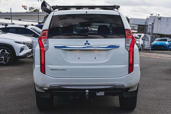 2016 Mitsubishi Pajero Sport GLS QE