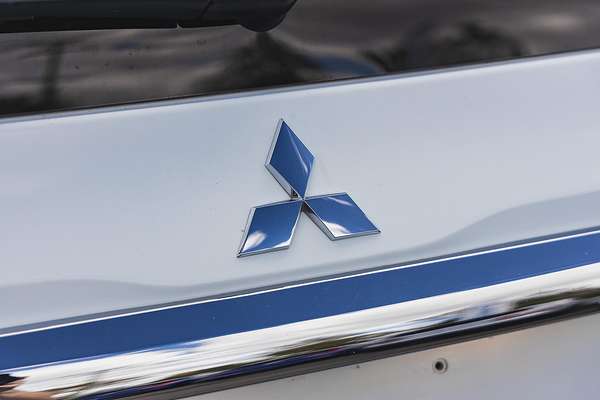 2016 Mitsubishi Pajero Sport GLS QE