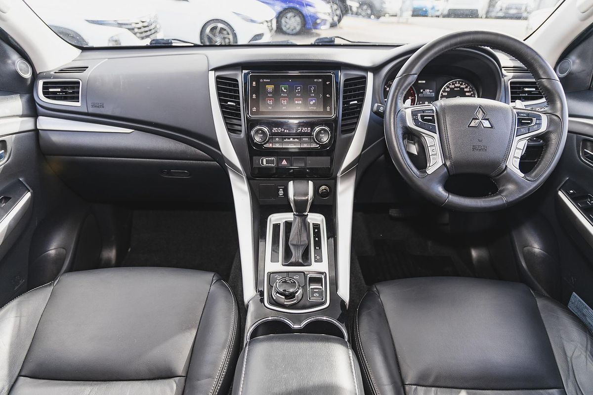 2016 Mitsubishi Pajero Sport GLS QE