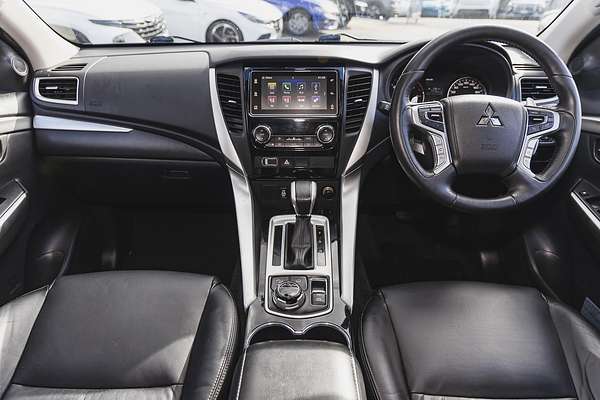 2016 Mitsubishi Pajero Sport GLS QE