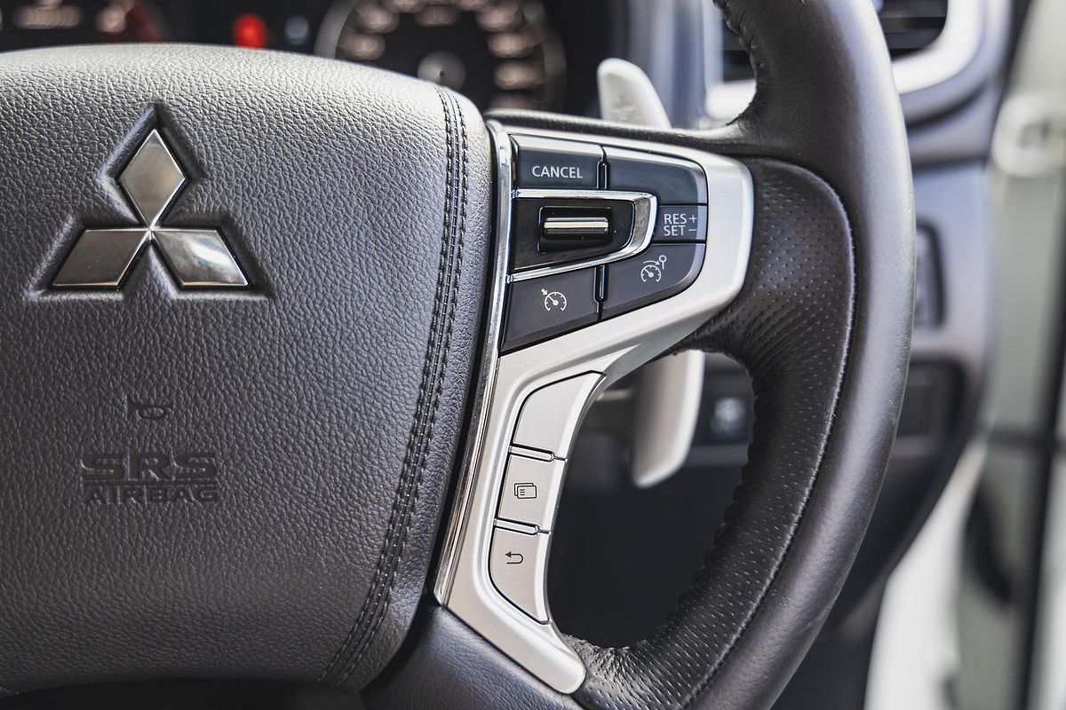 2016 Mitsubishi Pajero Sport GLS QE