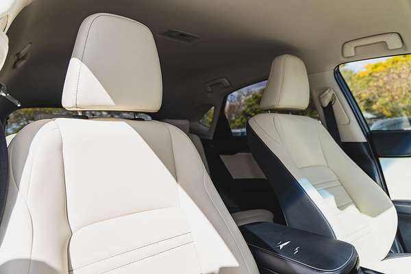 2018 Lexus NX NX300 Luxury AGZ10R