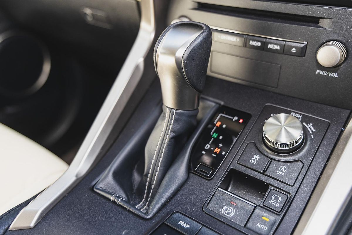 2018 Lexus NX NX300 Luxury AGZ10R