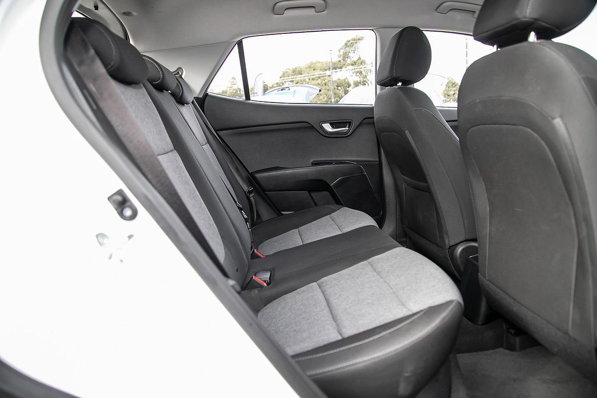 2023 Kia Stonic S YB