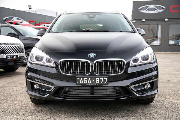 2015 BMW 2 Series 220i Sport Line F45