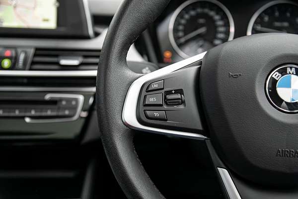 2015 BMW 2 Series 220i Sport Line F45