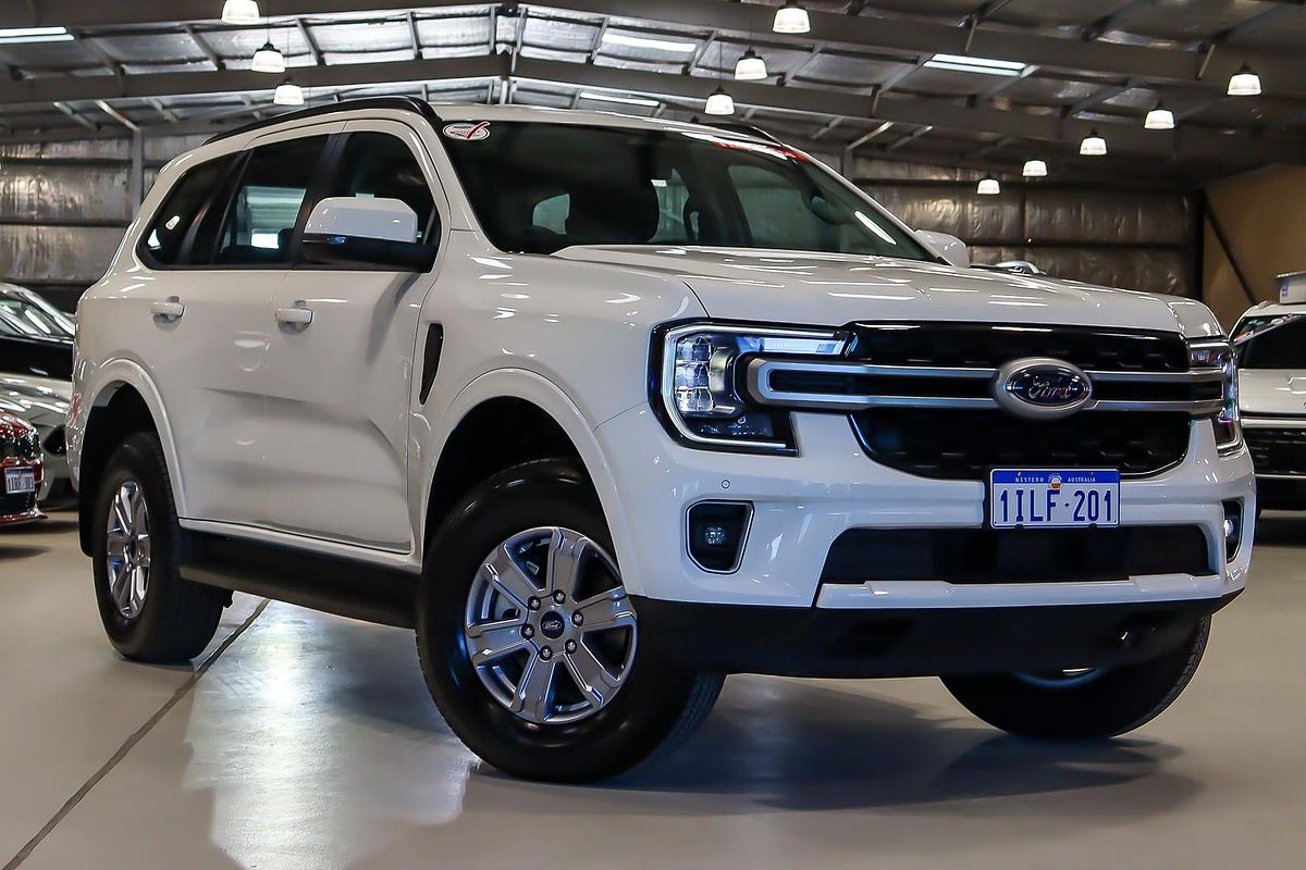 2024 Ford Everest Ambiente 2.0L