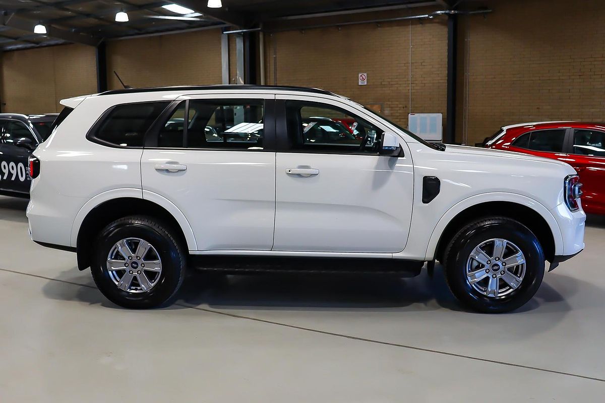 2024 Ford Everest Ambiente 2.0L