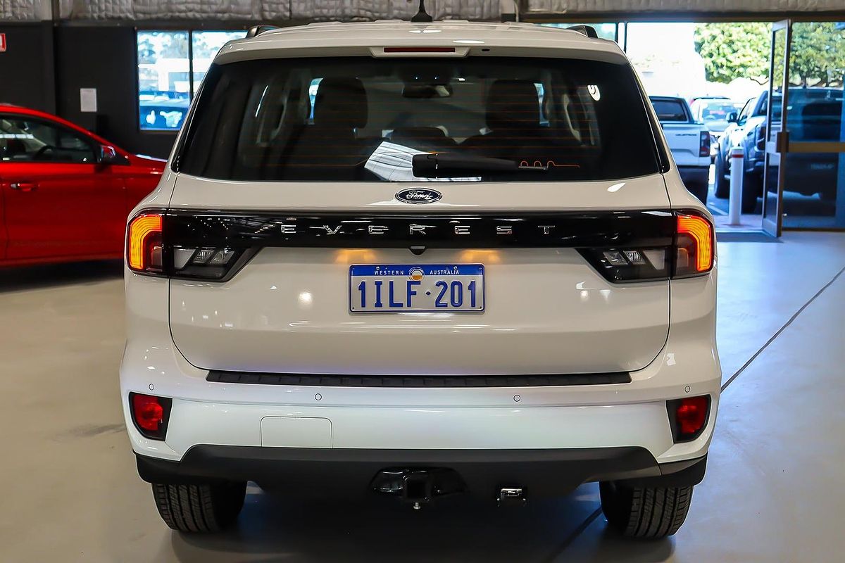 2024 Ford Everest Ambiente 2.0L