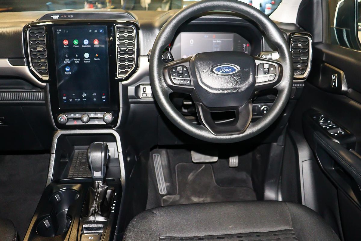 2024 Ford Everest Ambiente 2.0L