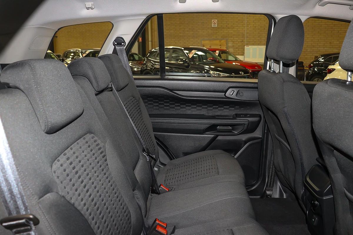 2024 Ford Everest Ambiente 2.0L