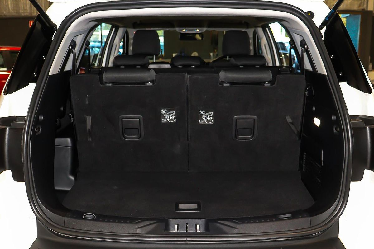 2024 Ford Everest Ambiente 2.0L