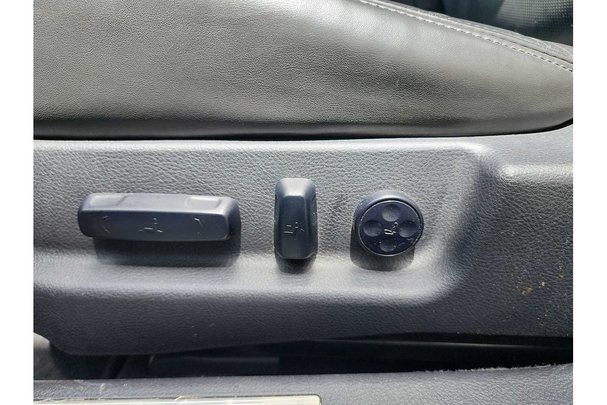 2011 Hyundai Genesis