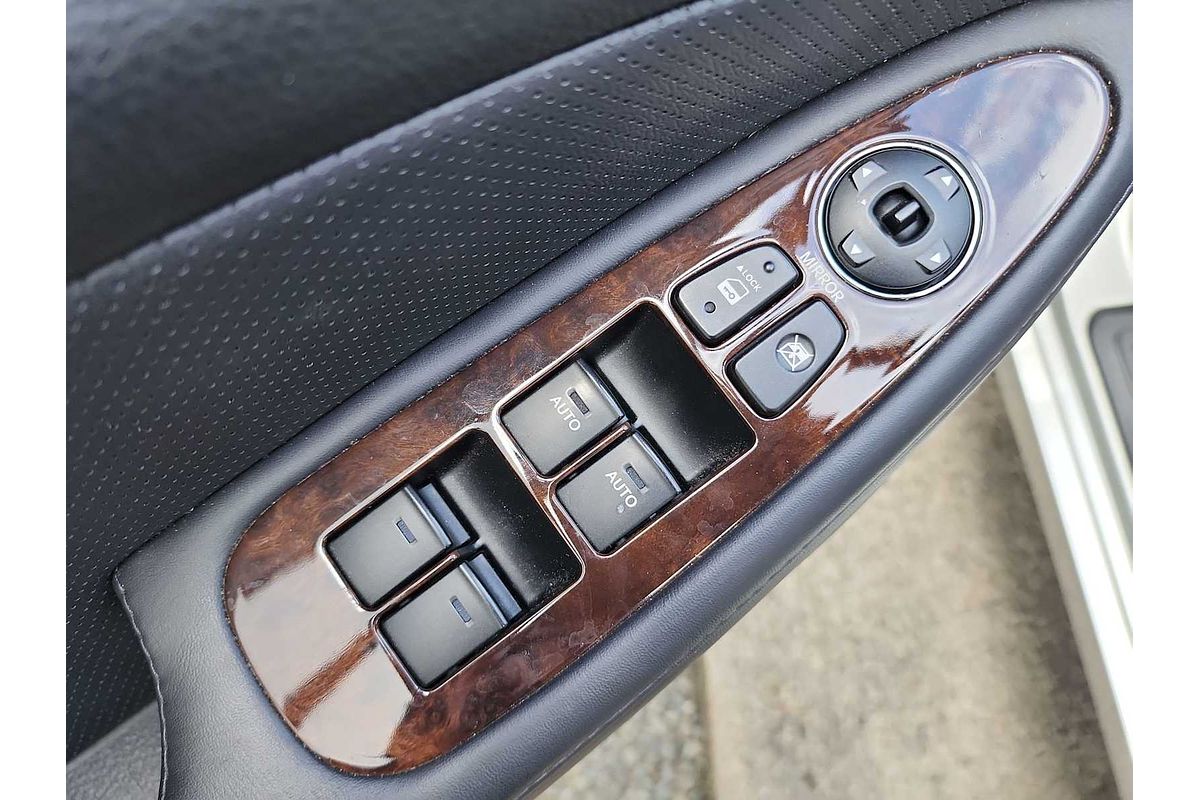 2011 Hyundai Genesis