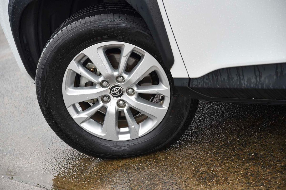 2024 Toyota Yaris Cross GX MXPJ15R
