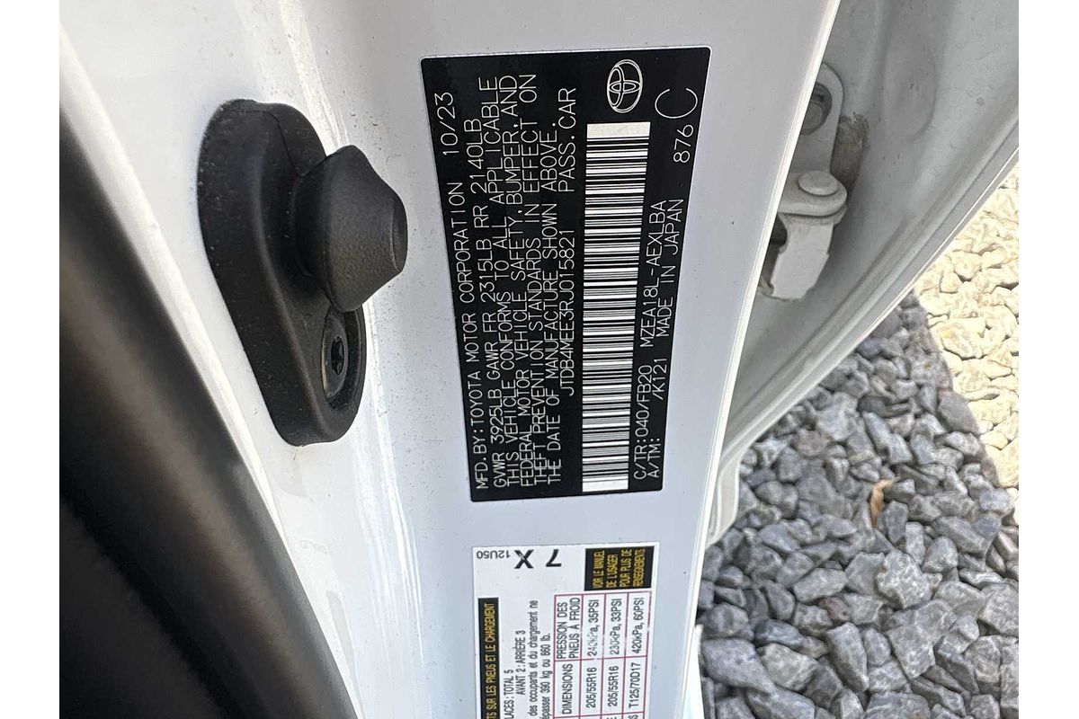 2024 Toyota Corolla LE