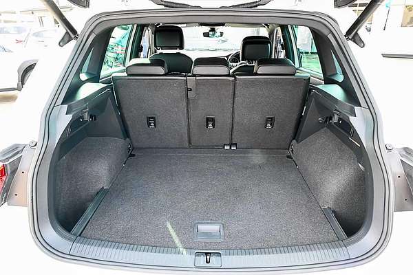 2016 Volkswagen Tiguan 140TDI Highline 5N