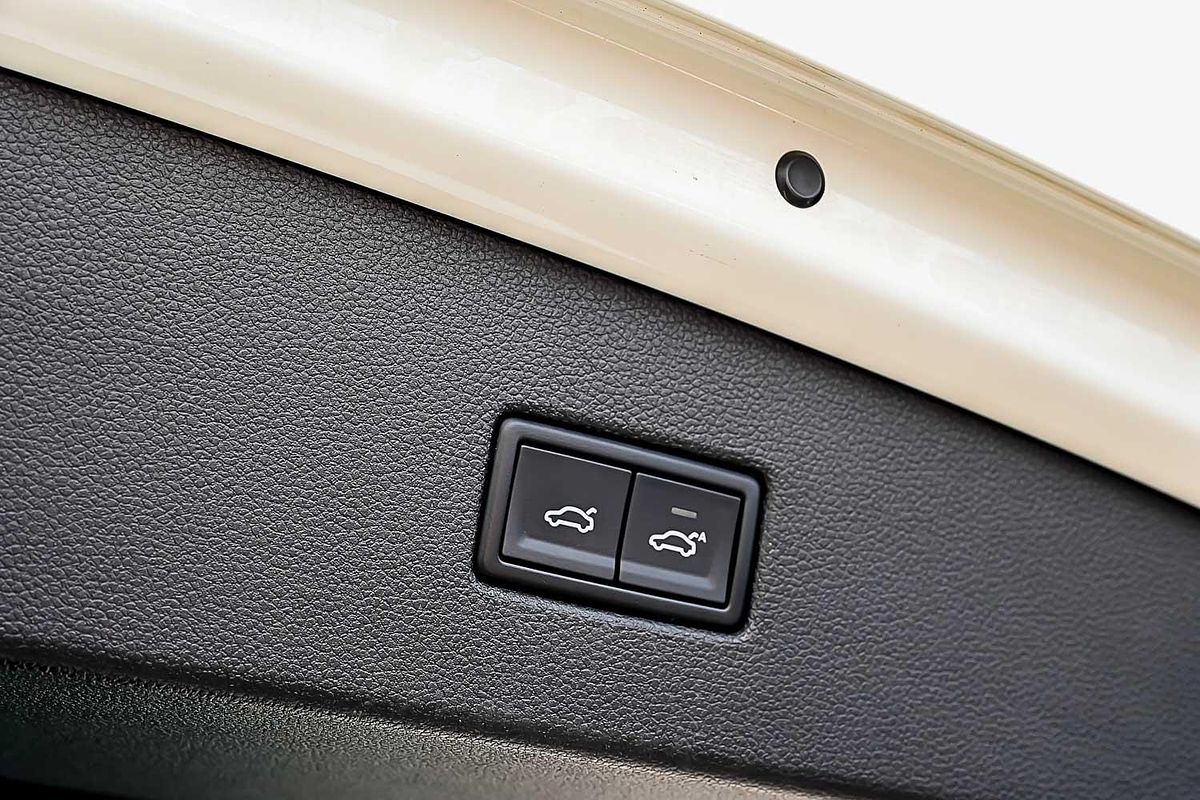 2016 Volkswagen Tiguan 140TDI Highline 5N