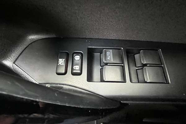 2015 Toyota Corolla Ascent Sport ZRE182R
