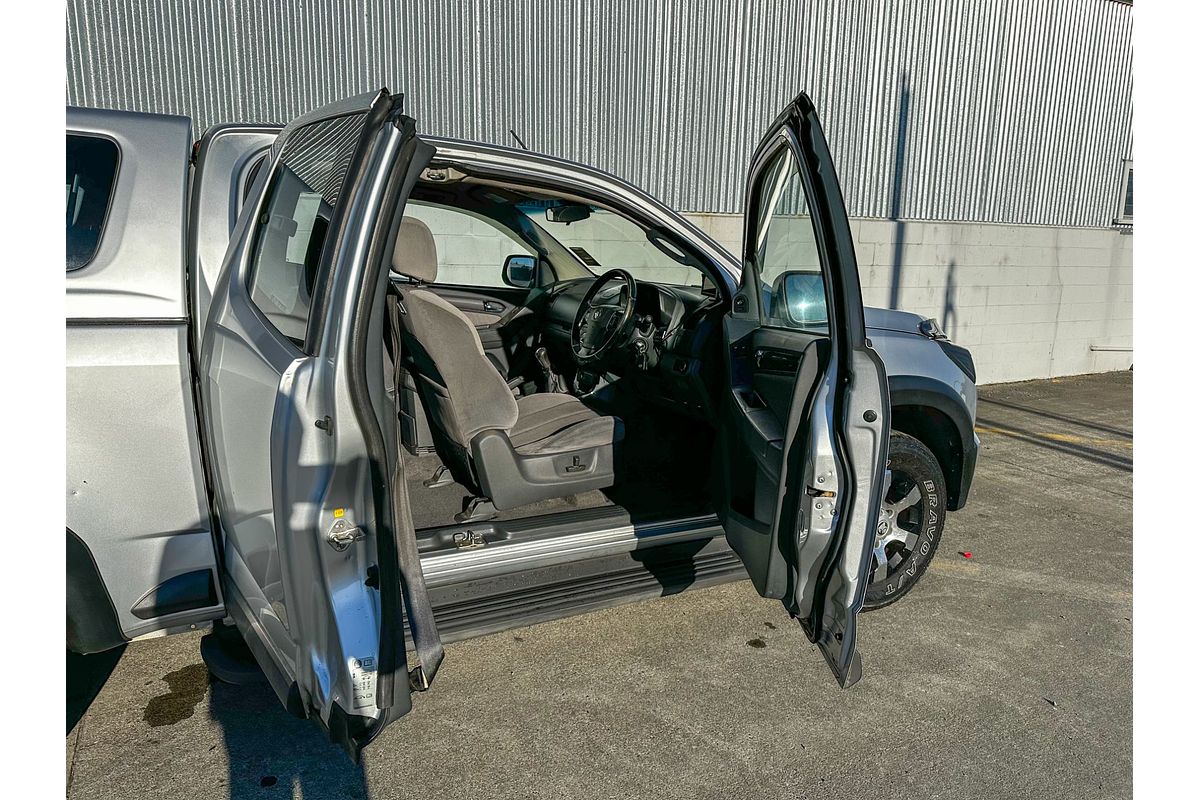 2014 Holden Colorado 4X4 LTZ EC PU 2.8 MT