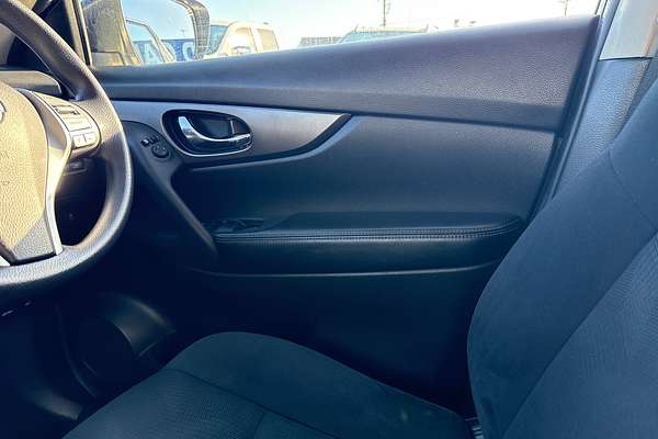 2014 Nissan X-TRAIL ST T32