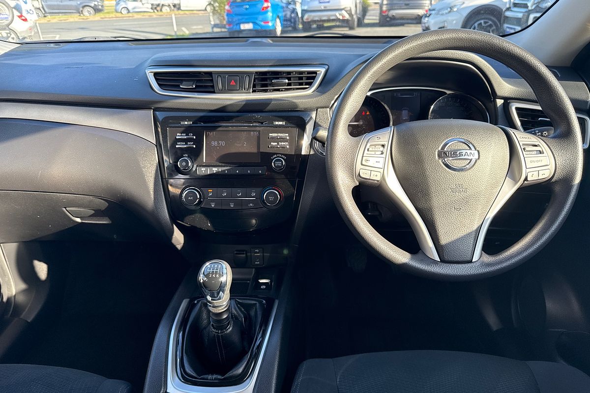 2014 Nissan X-TRAIL ST T32