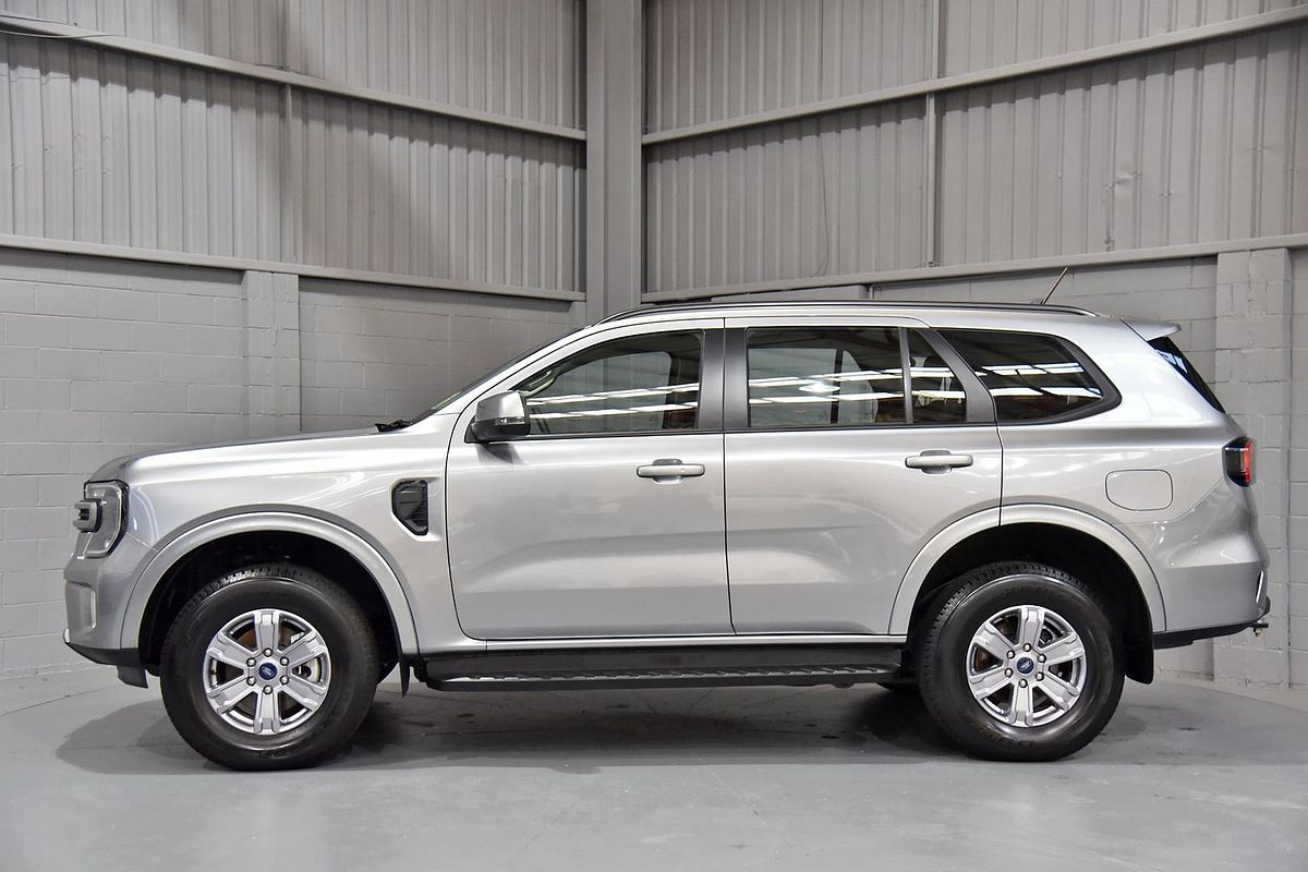 2024 Ford Everest Ambiente 2.0L