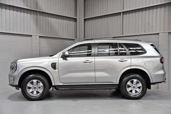 2024 Ford Everest Ambiente 2.0L