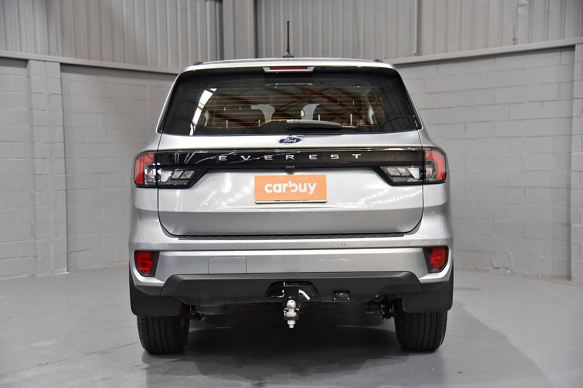 2024 Ford Everest Ambiente 2.0L