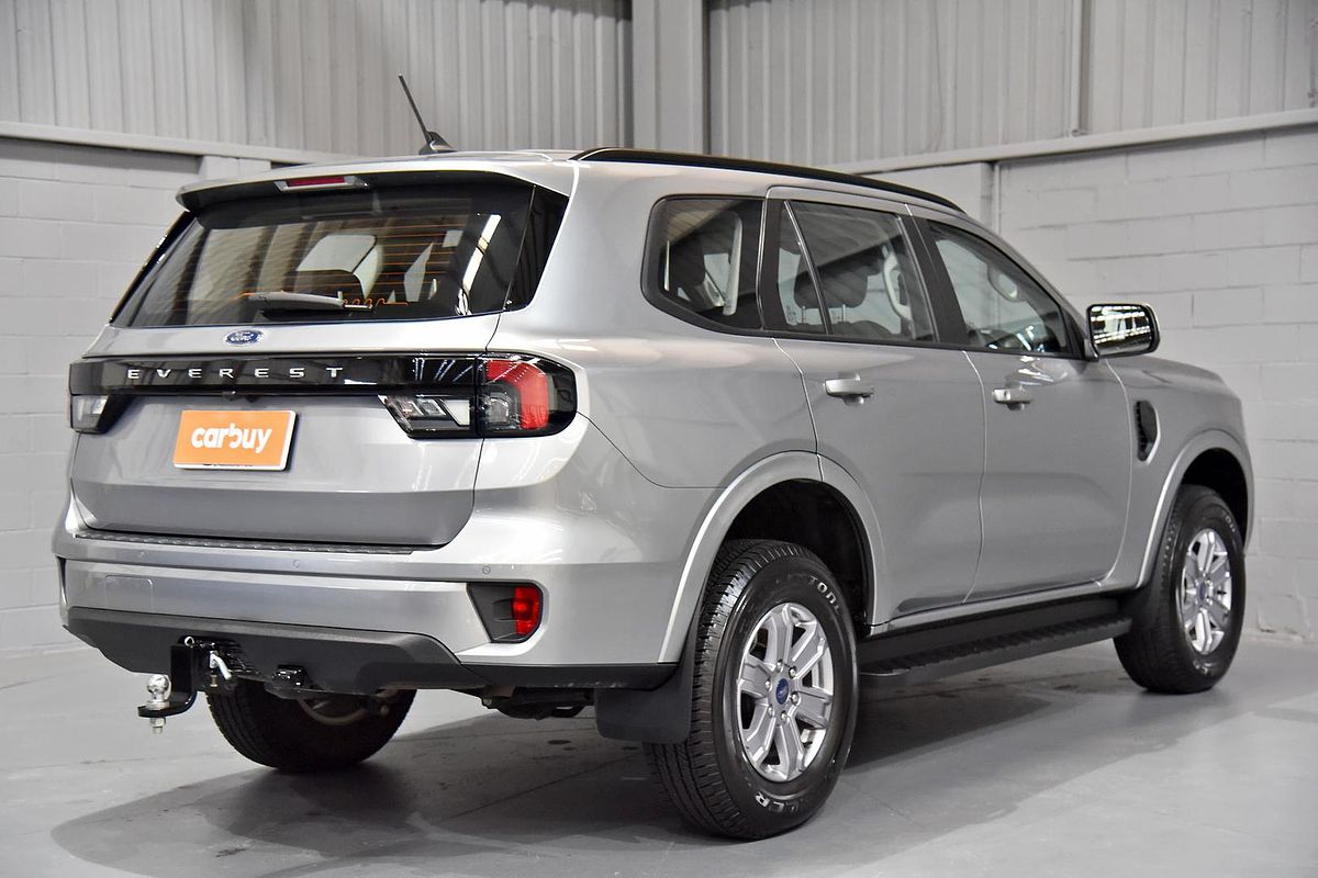 2024 Ford Everest Ambiente 2.0L