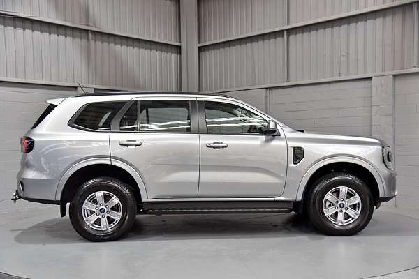 2024 Ford Everest Ambiente 2.0L