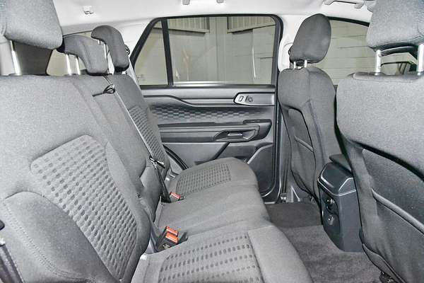 2024 Ford Everest Ambiente 2.0L