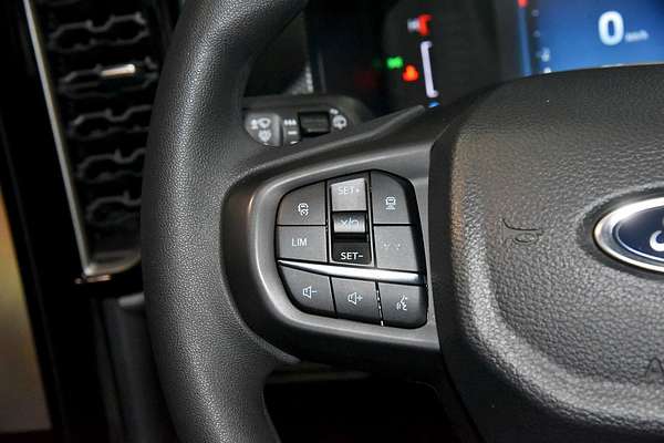 2024 Ford Everest Ambiente 2.0L