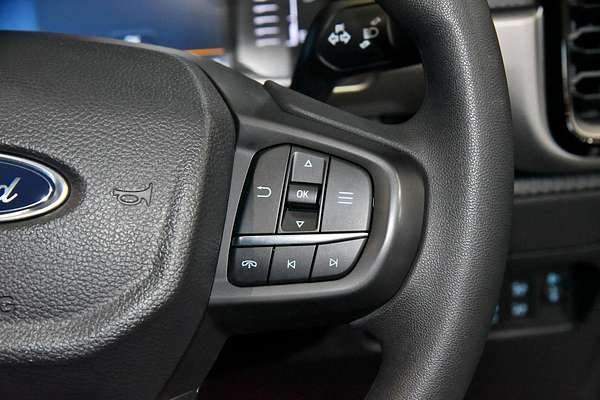 2024 Ford Everest Ambiente 2.0L
